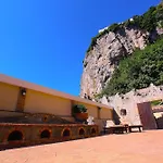 Alba D'oro - Historic Luxury