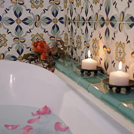 Alba D'oro - Historic Luxury فيلة