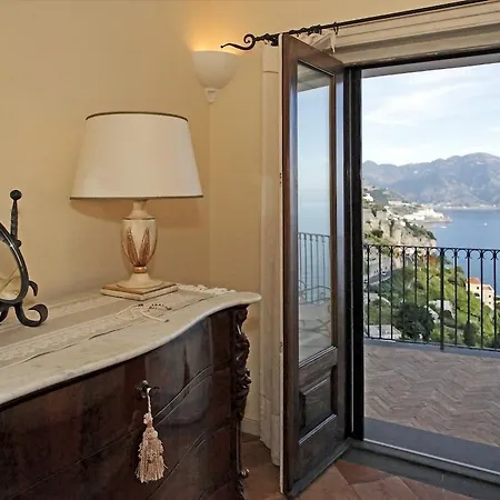 Alba D'oro - Historic Luxury فيلة