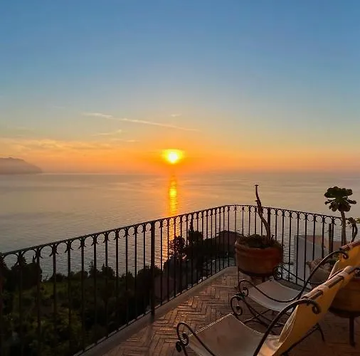 Alba D'oro - Historic Luxury